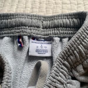 Grey champion sweatpants🤍 message shipping